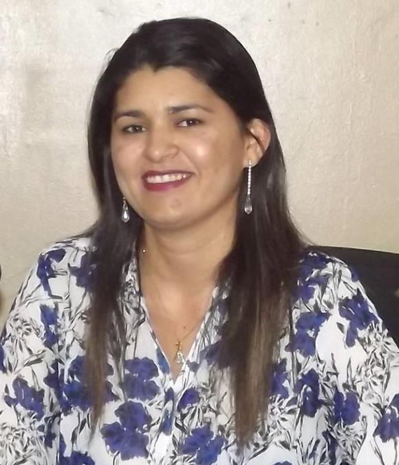 Vereadora Naldinha Morais solicita reforma de quadra poliesportiva